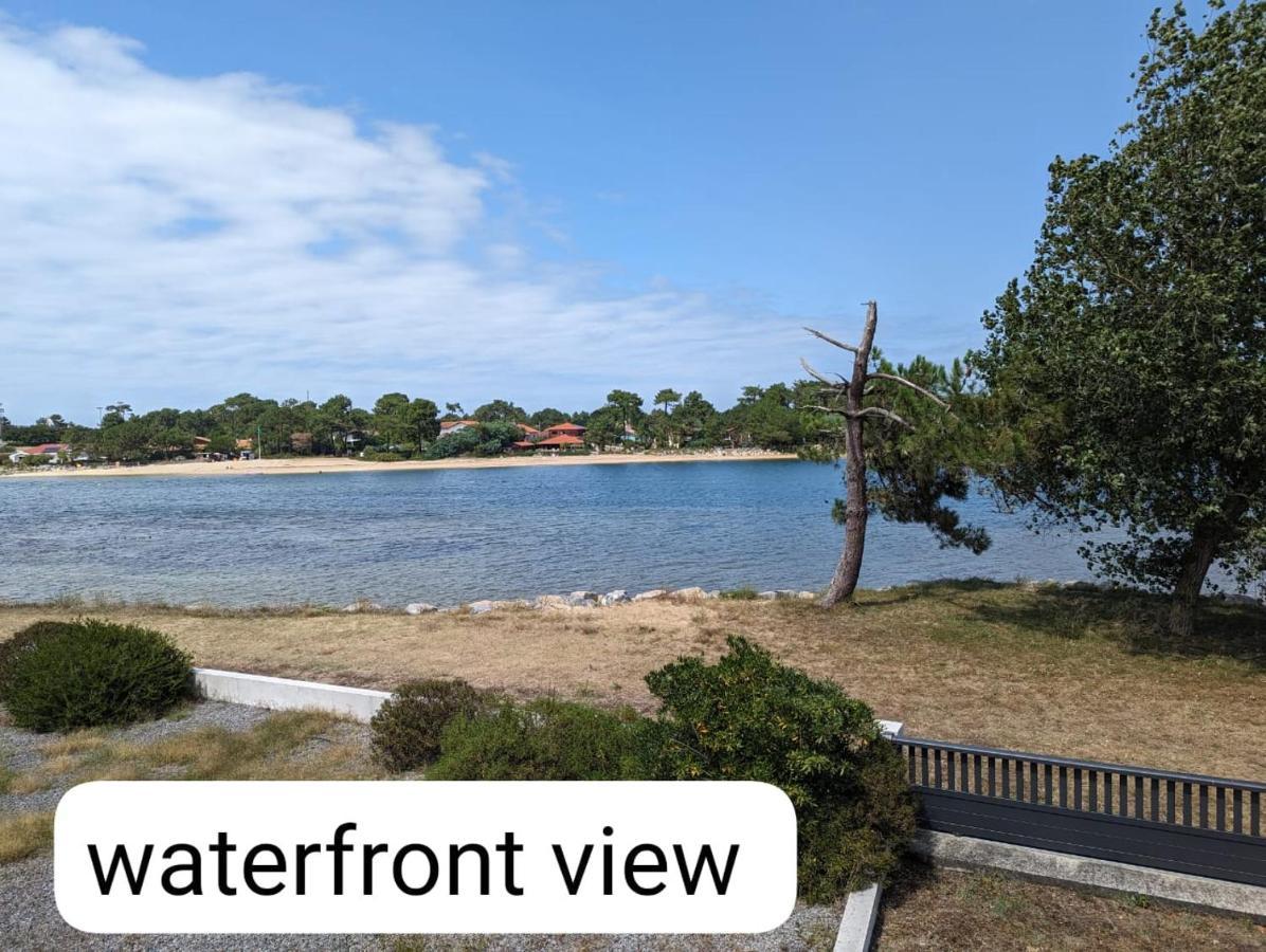 فندق Waterfront One ميميزا بلاج المظهر الخارجي الصورة
